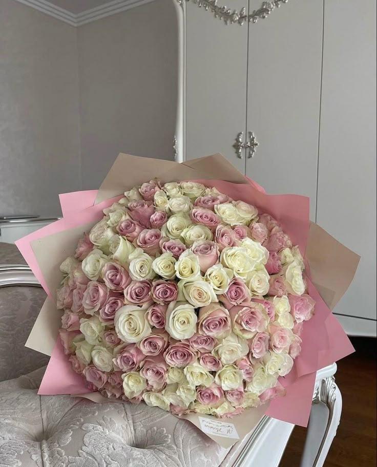 Secret Enchantment Blooming Treasure Bunch